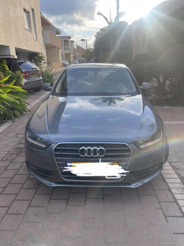 אאודי A4