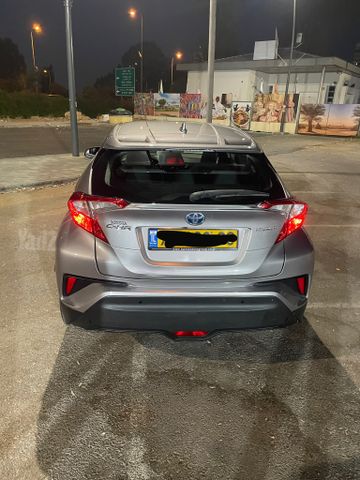 טויוטה C-HR