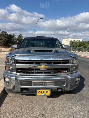 שברולט סילברדו