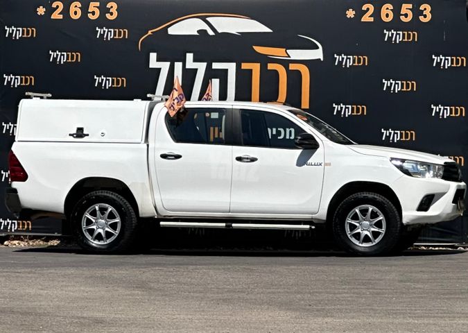 מודעת רכב טויוטה היילקס 2