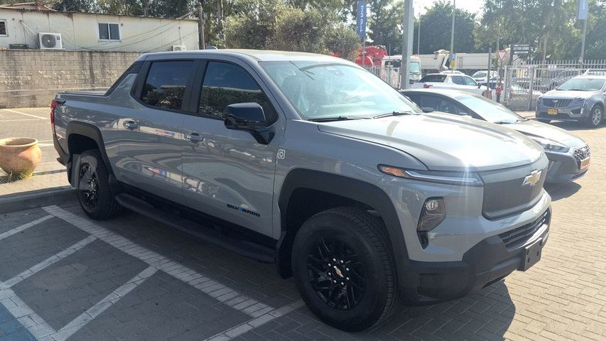 שברולט סילברדו EV
