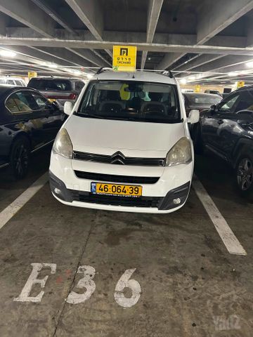 מודעת רכב סיטרואן ברלינגו