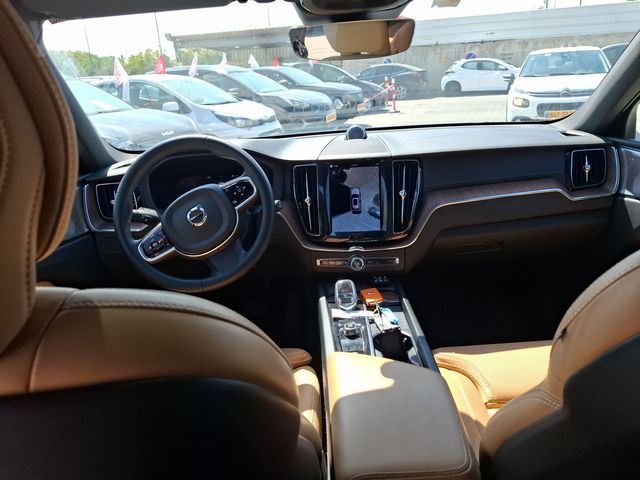 וולוו XC60