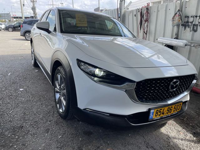 מאזדה CX-30
