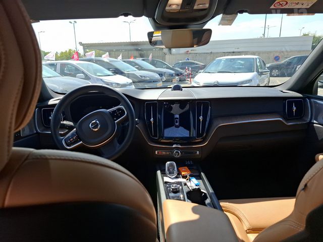 וולוו XC60