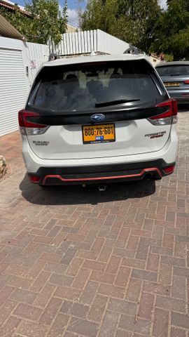 סובארו פורסטר