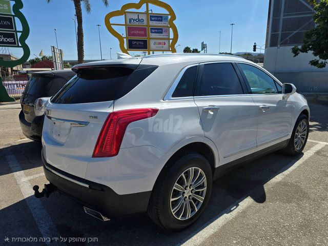מודעת רכב קאדילק XT5