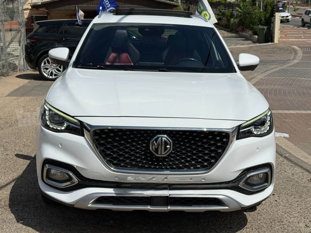 מודעת רכב אם ג'י EHS PHEV 1