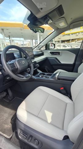 טויוטה RAV4
