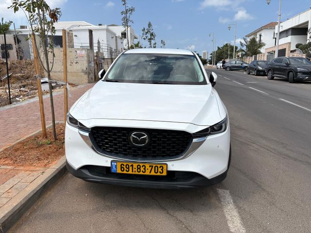 מודעת רכב מאזדה CX-5