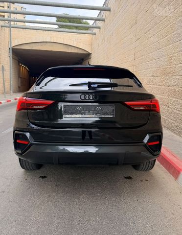 אאודי Q3