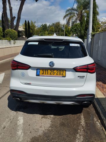 אם ג'י EHS PHEV