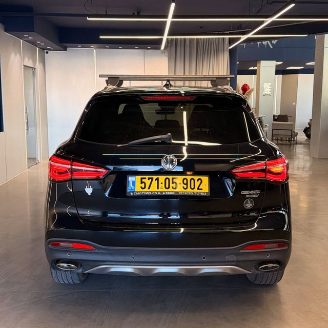 אם ג'י EHS PHEV
