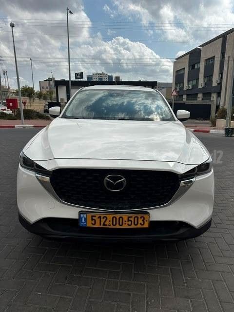 מודעת רכב מאזדה CX-5