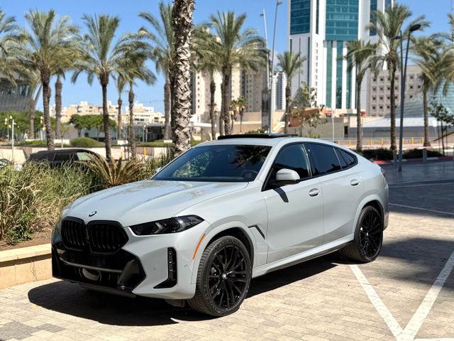 X6 M-Expressive 40i אוט׳ 5 דל 3.0 (375 כ״ס)