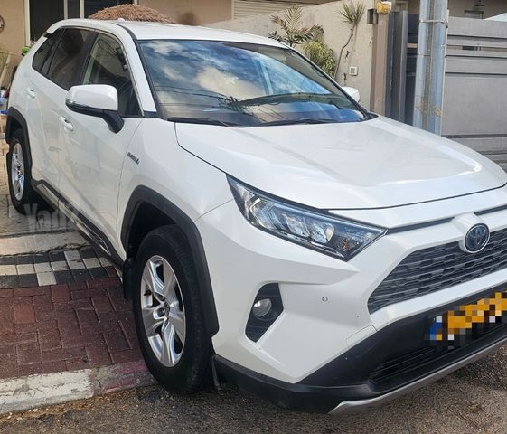 מודעת רכב טויוטה RAV4