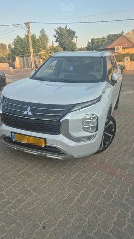 מודעת רכב מיצובישי אאוטלנדר