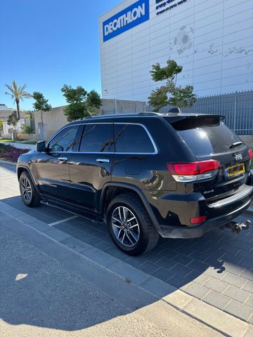 ג'יפ גרנד צ'ירוקי