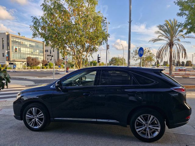 לקסוס RX