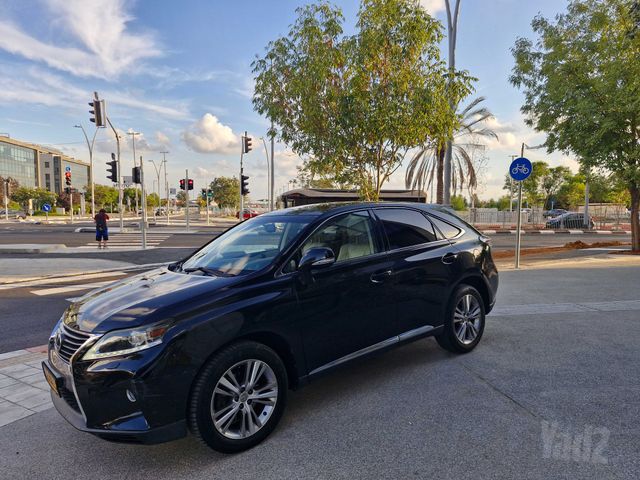 לקסוס RX