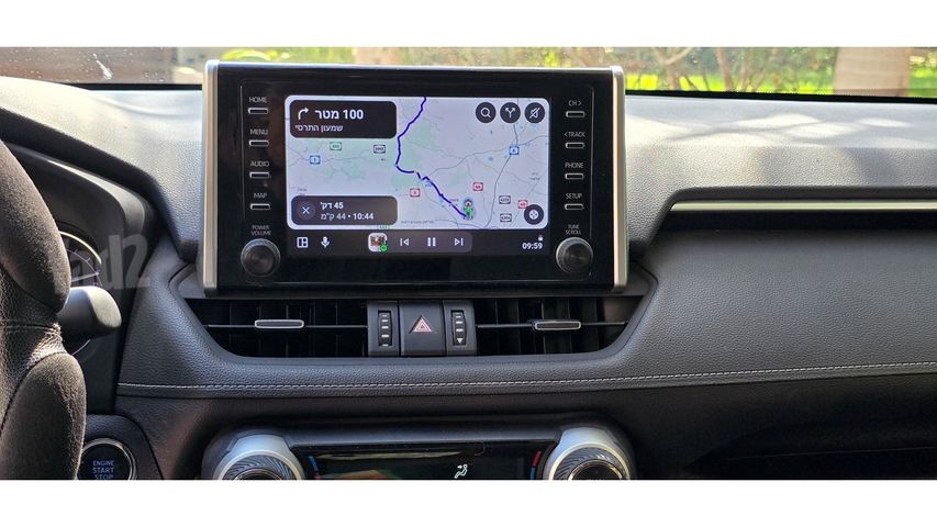 טויוטה RAV4