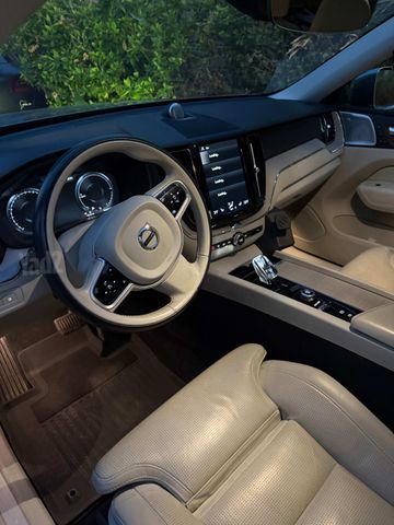 וולוו XC60