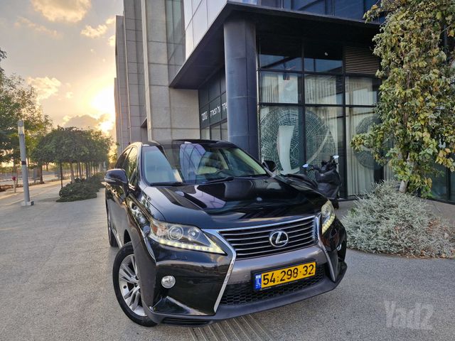 לקסוס RX