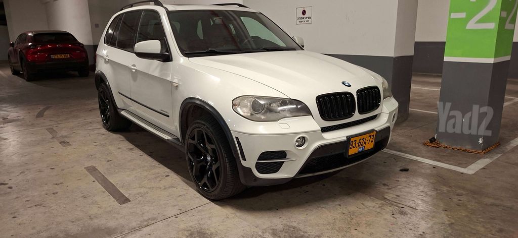 ב מ וו X5