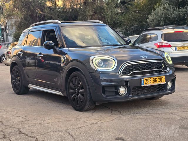 מיני קאנטרימן
