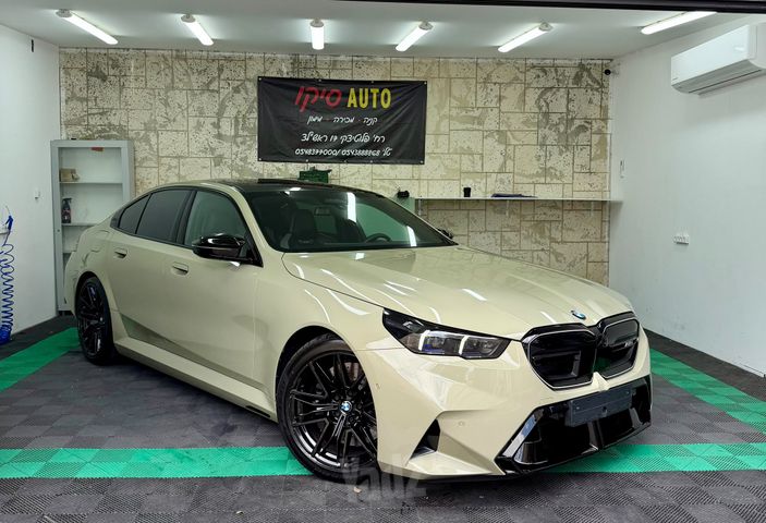 מודעת רכב ב מ וו M5