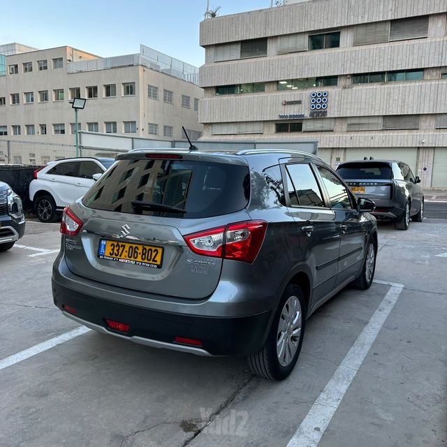 סוזוקי קרוסאובר