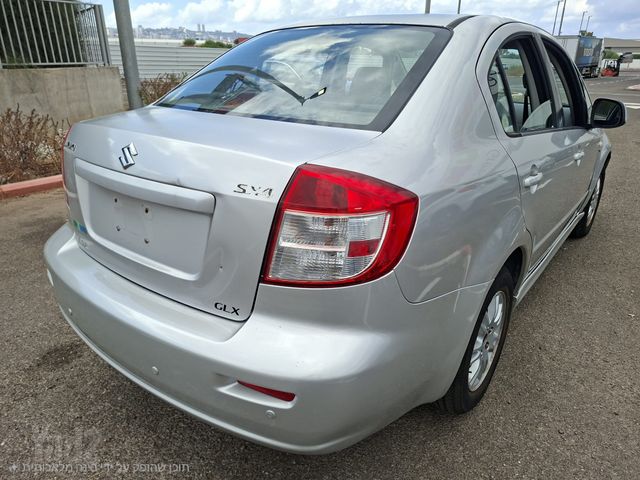 סוזוקי SX4
