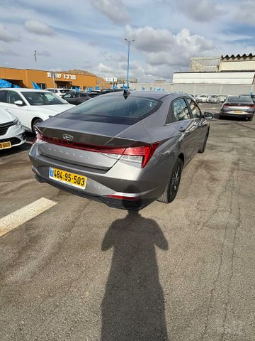 יונדאי אלנטרה