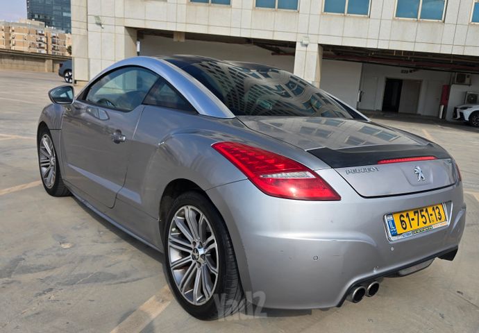 פיג'ו RCZ