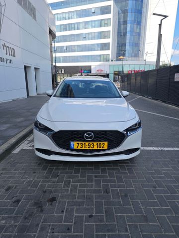 מאזדה 3