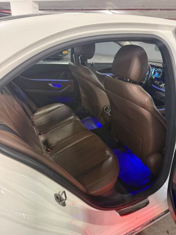 מרצדס-בנץ E-class