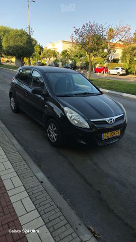 מודעת רכב יונדאי i20
