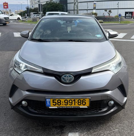 טויוטה C-HR