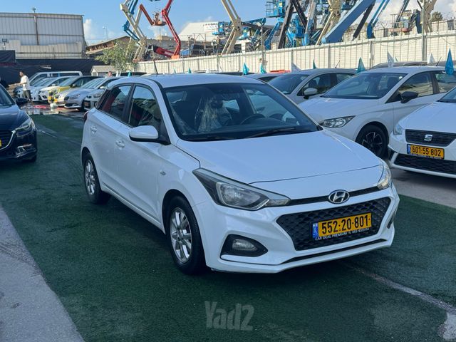 יונדאי i20