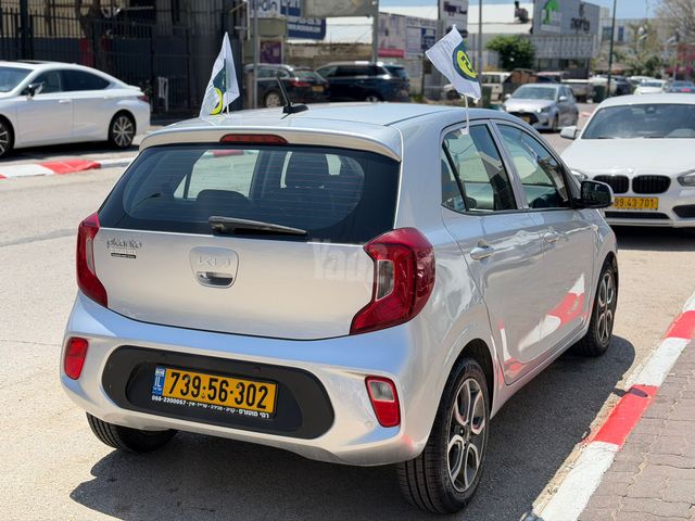 קיה פיקנטו