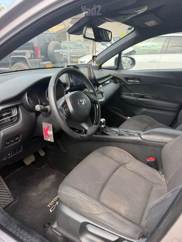 טויוטה C-HR