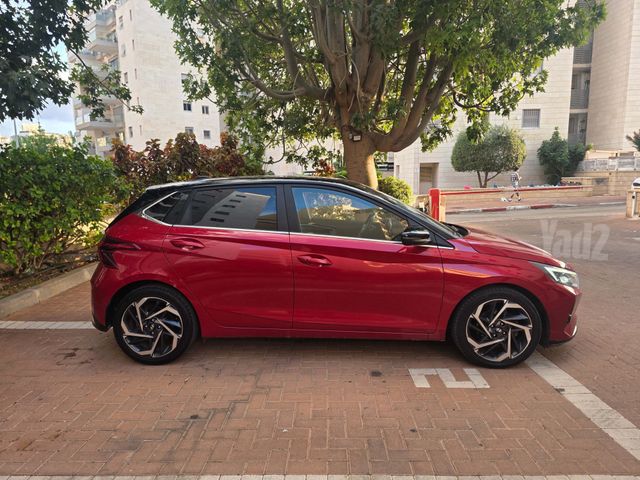 יונדאי i20
