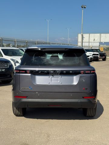 ג'אקו J5