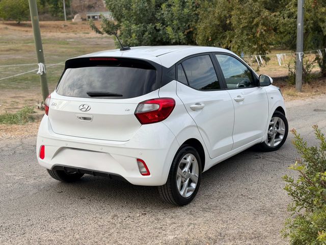 יונדאי i10