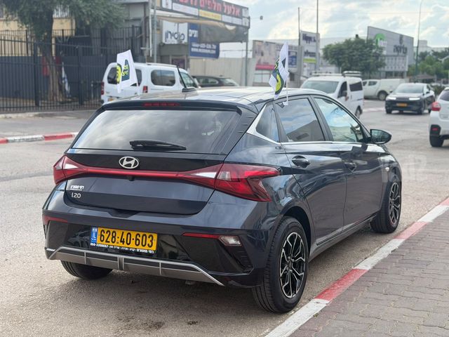 יונדאי i20
