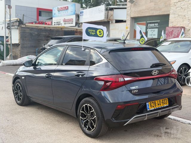יונדאי i20