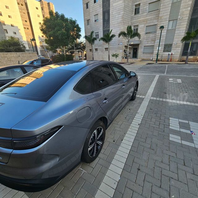 בי.ווי.די סיל 5
