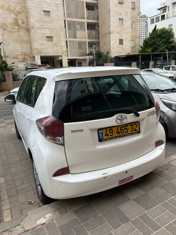 טויוטה ורסו-S
