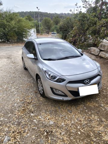 יונדאי i30