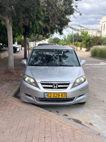 הונדה FR-V